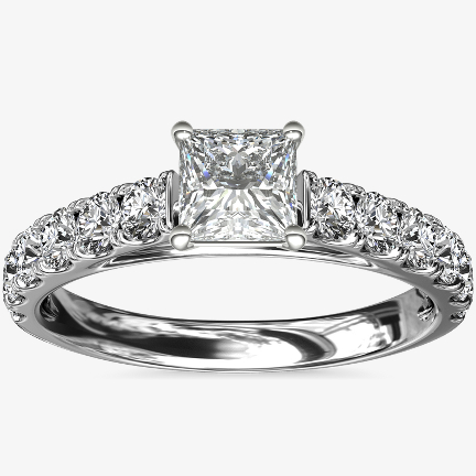 Engagement Rings Under AED 6,000